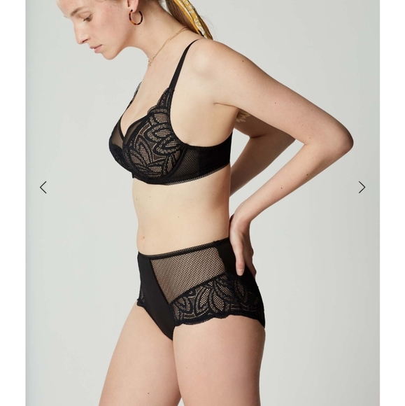 Maison Lejaby Grace Square Underwire Bra - Picture 2 of 3